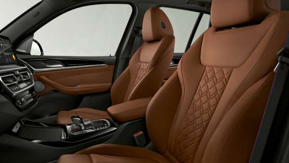 Спортивные сиденья водителя и переднего пассажира BMW Х3 M40i M40d G01 LCI 2021 BMW X3 M40i M40d G01 LCI 2021 Facelift, спортивные сиденья водителя и переднего пассажира
