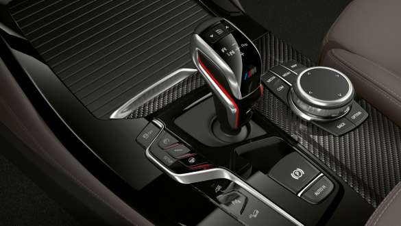 8-ступенчатая коробка передач M Steptronic. BMW X4 M Competition и BMW X4 M, салон, рычаг переключения передач M, 8-ступенчатая коробка передач M Steptronic.