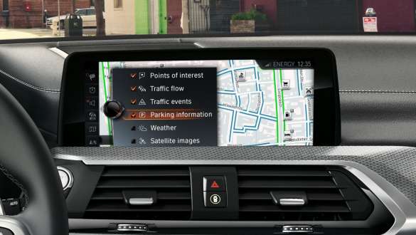 BMW X3 M40i, On-Street Parking Information BMW X3 M40i, On-Street Parking Information
