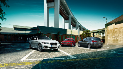 BMW 1 серии 5 дверей линиях отделки и оснащении