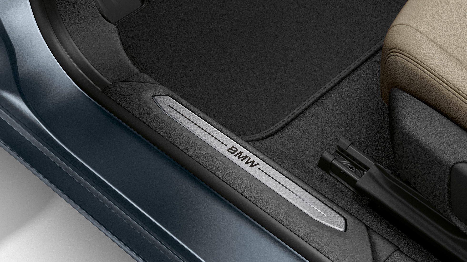 Отделка порогов BMW 2 серии Gran Coupé Модель Luxury Line Отделка порогов BMW 2 серии Gran Coupé Модель Luxury Line F44 интерьер