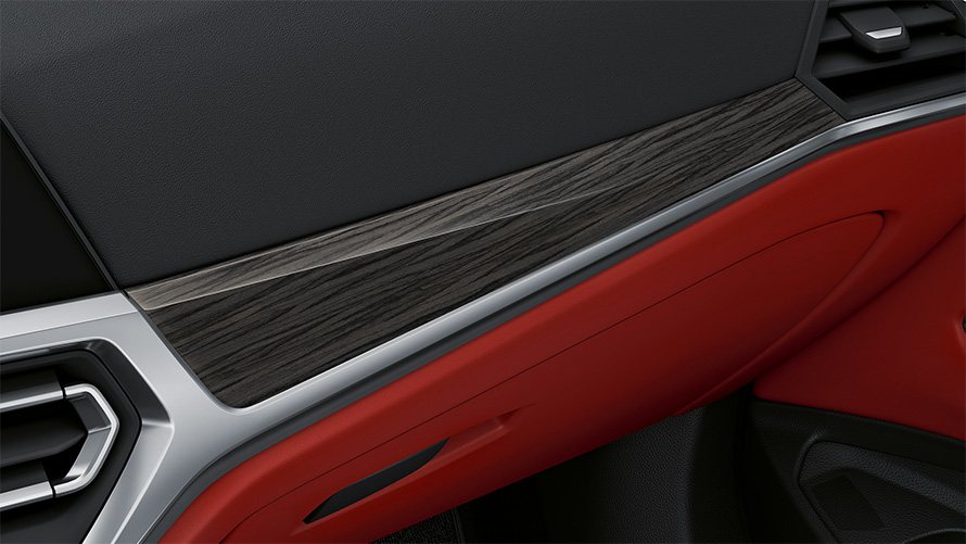 Отделка салона Fine wood с акцентными вставками цвета Pearl Chrome на BMW 4 серии Coupe Individual G22 2020, салон