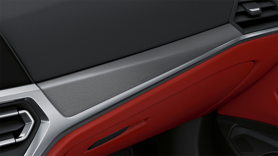 Отделка салона BMW individual Aluminium fabric high-gloss с акцентными вставками цвета Pearl Chrome на BMW 4 серии Coupe Individual G22 2020 салон