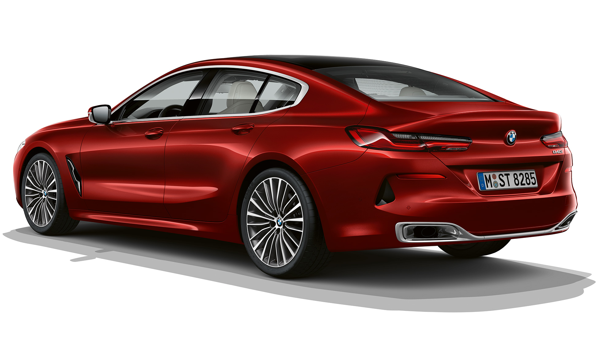 Базовая модель вид сзади с поворотом в три четверти BMW 8 серии Gran Coupé, базовая модель вид сзади с поворотом в три четверти