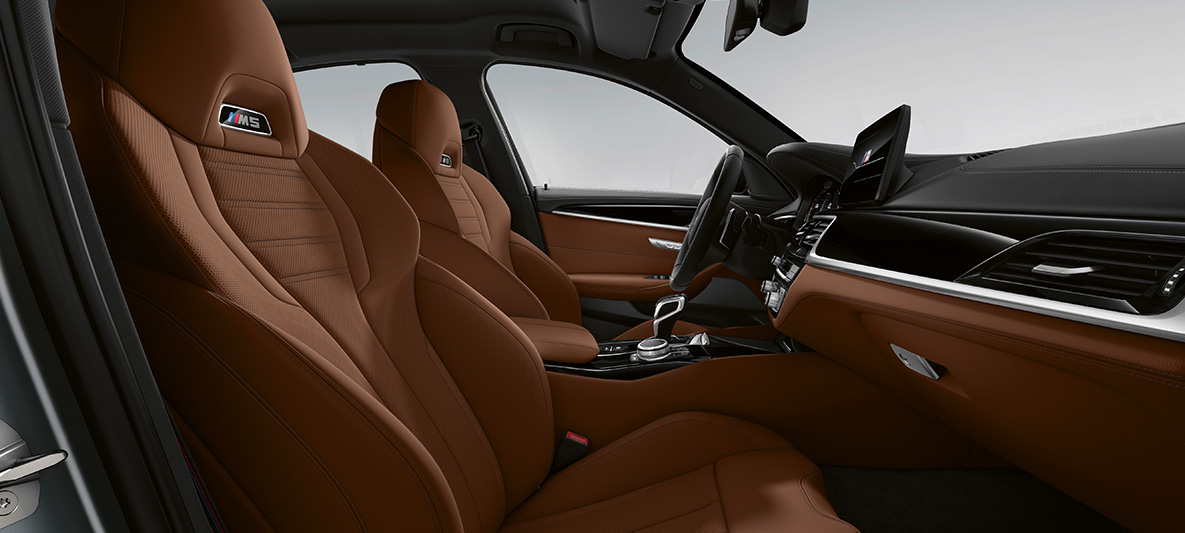 BMW Individual BMW M5 F90 LCI Facelift 2020, полная отделка кожей Merino BMW Individual цвета "Тартуфо"/черный салон BMW Individual BMW M5 F90 LCI Facelift 2020, полная отделка кожей Merino BMW Individual цвета "Тартуфо"/черный салон