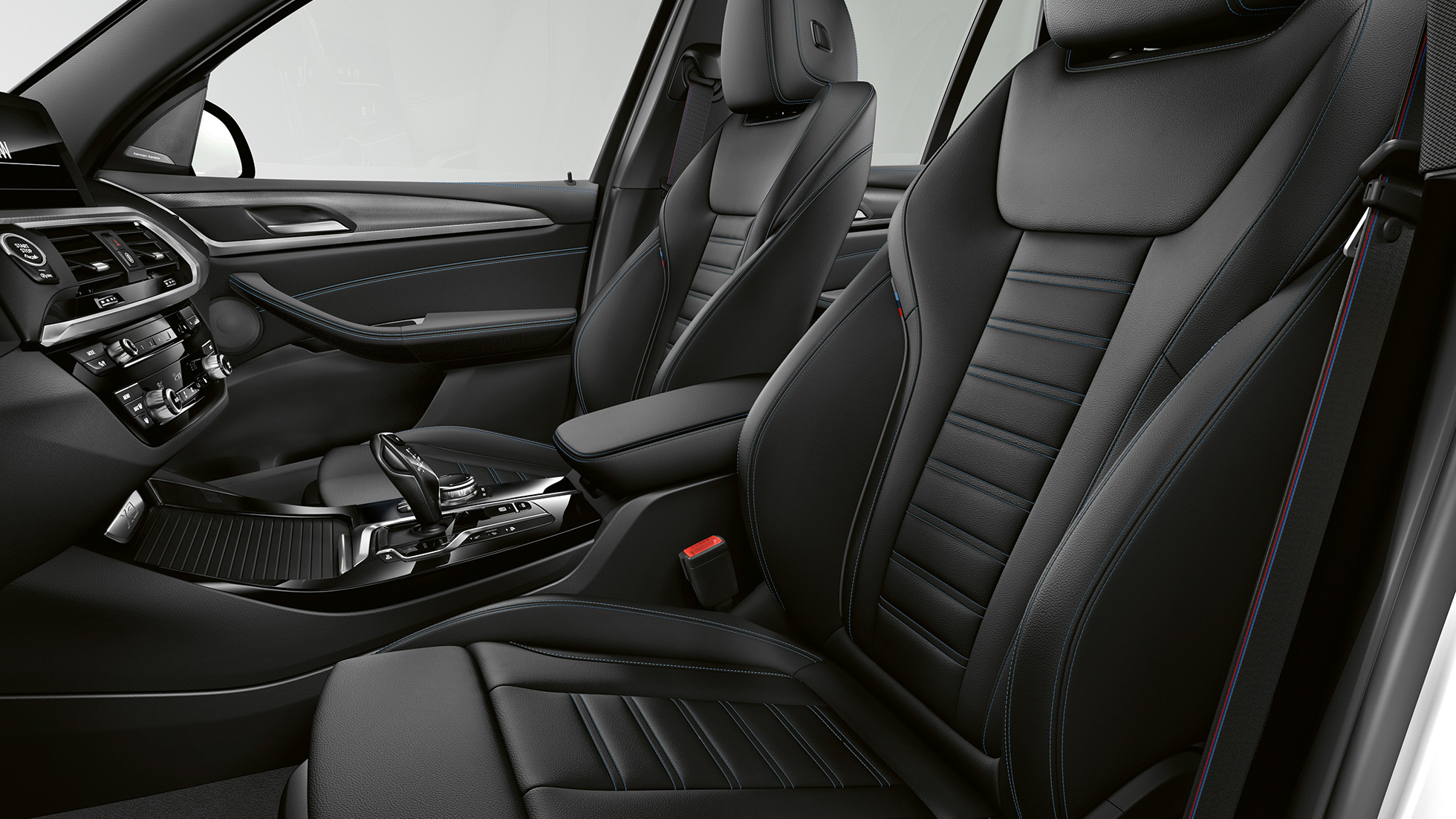 BMW X3 M40i, модель M Sport, сиденья BMW X3 M40i, модель M Sport, сиденья