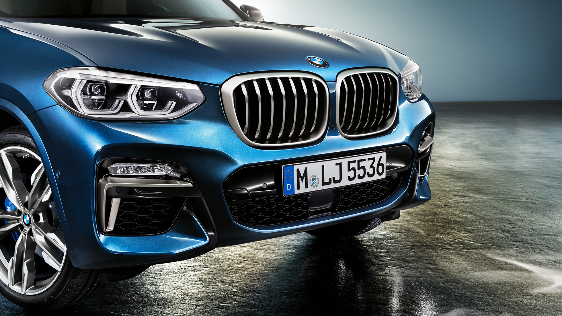 BMW X3 M40i, передний фартук и решетка радиатора BMW X3 M40i, передний фартук и решетка радиатора