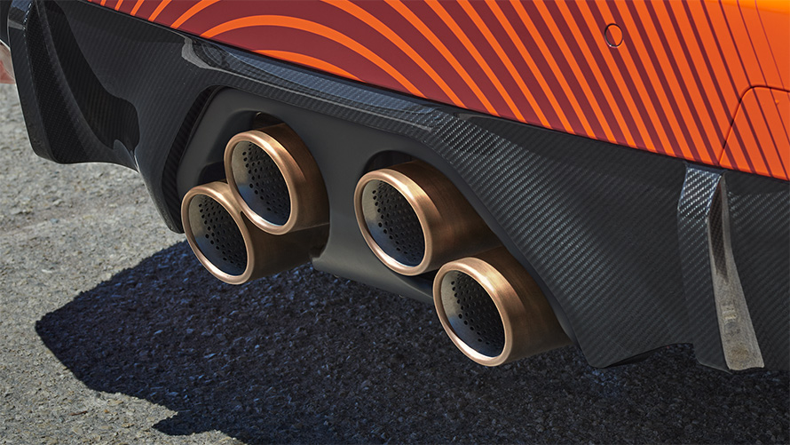 BMW M2 Coupe G87, аксессуары BMW M Performance, вид спереди в статике