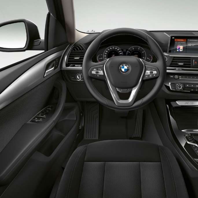 BMW X3, базовая модель, салон